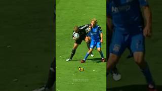 Unbelievable red card [upl. by Londoner]