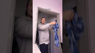 Dein KLEID ist ZU KURZ Verbote in Beziehungen 🚩beziehung freundin viralvideo funny [upl. by Atronna]