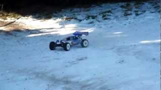 Kyosho inferno us sport sur la neige [upl. by Gibson]