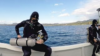 Boat Diving Entry Techniques  Sidemountingcom [upl. by Allimac69]