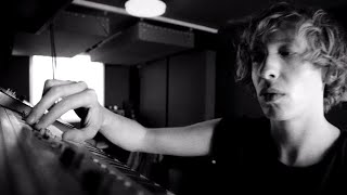 Feature Daniel Avery Electronic Beats TV [upl. by Paik85]