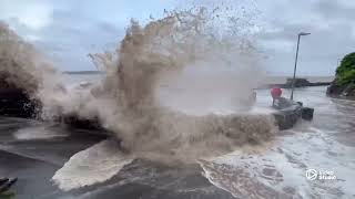 HIGH TIDES Storm Kathleen in Weston Super Mare 9424 🐟🌒🌧️🌊🌫️ [upl. by Nairdna]