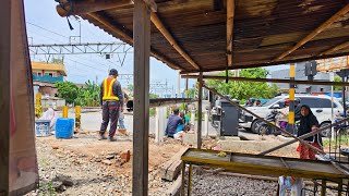 Proses pembangunan palang kereta api krl siemens [upl. by Etan]