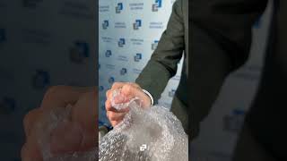 ASMR  Preparamos el envío de un producto con plástico de burbujas  Fijaplast [upl. by Eiboj]