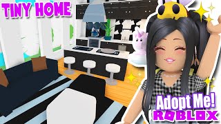 TINY LIVING Cheap Home 🖤🤍 ADOPT ME Roblox Modern House Tour [upl. by Burger211]