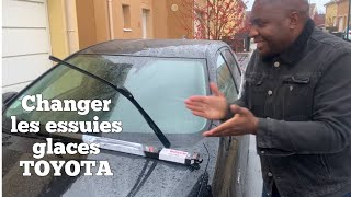 Remplacer les balais essuie glace TOYOTA AURIS 3 année 2018 [upl. by Lalaj]