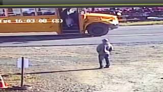 Driver goes off road to pass school bus on right almost hits girl [upl. by Yerd]