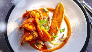 Recette  Homard à laméricaine [upl. by Aihsar640]