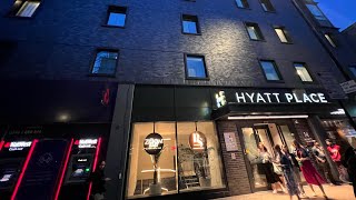 Hyatt Place London City East  1 King Bed room with Balcony  Breakfast  Hotel Tour [upl. by Suiravat]