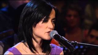 Julieta Venegas  Mírame Bien  MTV Unplugged [upl. by Dorice]