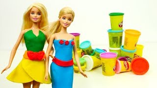 Video mit Barbie  Wir kneten mit Play Doh [upl. by Kotz]