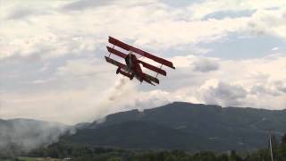 Gernot Bruckmann shows his giant Fokker DR1 [upl. by Clift]