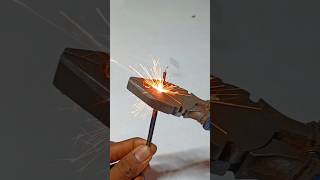 shortcircuit amazinggadgets toolslifehacks wire electrician bulb diy [upl. by Egres]