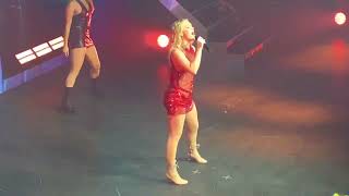 Zara Larsson  Symphony  Live at Brussels VENUS TOUR [upl. by Holly-Anne]