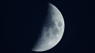 Zooming into the Moon with Nikon Coolpix P950 [upl. by Londoner]