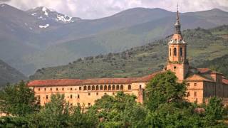 Te Deum Laudamus chanted by monks in Spain [upl. by Yrok]