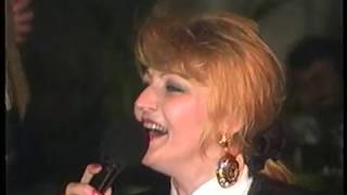 SNJEZANA KOMAR  Lijepo ti je pogledati  live 1991 Godisnjica Sarajevodiska [upl. by Yelnik]