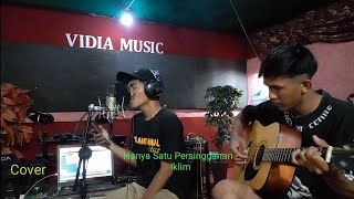 Hanya Satu Persinggahan Iklim cover by Syahrul  Akustik [upl. by Trebornhoj]