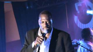 Alexander ONeal  quotSunshinequot Live  2011 Essence Music Fest  070111 [upl. by Mala656]