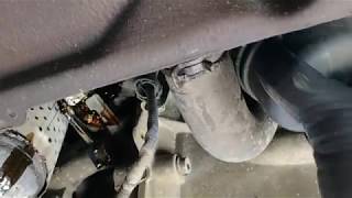 How to change oil and filter on Citroen Berlingo [upl. by Egoreg543]