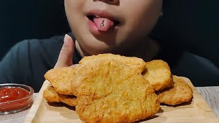 ASMR EATINGFRIED CHICKEN [upl. by Nettie]