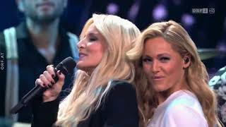 Melissa Naschenweng amp Helene Fischer  Rock Medley  Die Helene Fischer Show 2023 [upl. by Nnek]