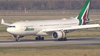 BEAUTIFUL Alitalia Airbus A330200 landing at Düsseldorf Airport [upl. by Mcmaster]