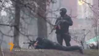 Ukraine footage appears to show snipers shooting at protesters in Kiev [upl. by Tsyhtema]