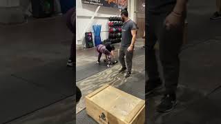 Aprende CrossFit En CFS  Desarrolla Tu Rudeza En Un Mundo Rudo [upl. by Fawne]