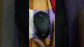 Butterfly clicking with Portronics Toad One mouse [upl. by Siari541]