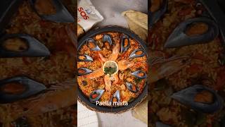 Deliciosa Paella Mixta  Disfruta de la fusión de sabores tradicionales 🥘🌿🍤 [upl. by Namielus661]