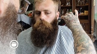 Massive Thick Beard gets Trimmed at the Barbershop [upl. by Hausmann]