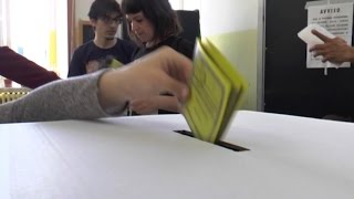 Elezioni Amministrative in Campania dove e come si vota 040616 [upl. by Haral]