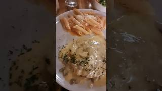 Pollo a la crema con champiñones y pastafood bocagrandecartagena [upl. by Lucinda674]