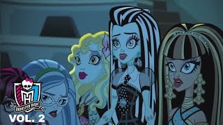 Vineri 13  Monster High [upl. by Tomchay237]