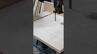 Easy resaw fence for older bandsaw woodworking how to  bandsaw fence [upl. by Aneeuqahs]