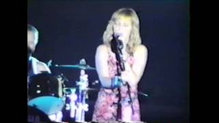 Pat Benatar Wuthering Heights Live 1999 [upl. by Eillas]