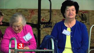 Local seniors with memory loss participate in singing program [upl. by Bruni]