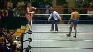 randy savage vs tito santana 1 wwf 86 [upl. by Derril]