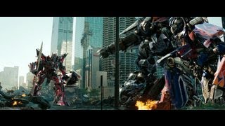 Transformers Dark of the moon Optimus prime vs Sentinel prime 1080pHD VF [upl. by Ahtivak]