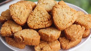 आधे कप दूध में सूजी घोलकर बनाएं ऐसा मीठा जो आपके बहुत पैसे बचाएं  Wheat Flour Biscuit Recipe Easy [upl. by Iliram]