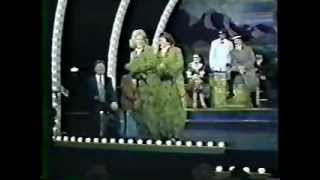 Over Here Andrews Sisters 1974 Tony Awards [upl. by Leinahtan]