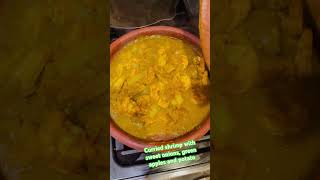 Curried shrimp with Green Apples sweet onion and Potato foodie caribbean islandfood tagine [upl. by Rabassa]