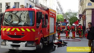 Pompiers de Paris Echelle en urgence  Feu dhabitation Paris Fire dept ladder responding Fire Call [upl. by Narol]