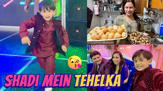 Shadi Mein Tehelka Macha Diya 🤣 Golgappe Party with Family 😍 [upl. by Ydorb]