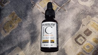 SKOOKUM COSMETIC Vitamin C Serum REVIEW  Anti Ageing Serum for WRINKLES amp Black Eyes [upl. by Naej]