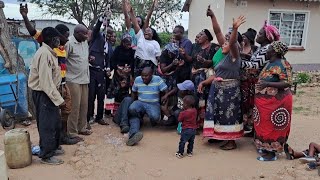 Kupemberera MwengaMuroora Motions Wife paChristmas in GutuNdave ZIVATETE🤣ndikorokotedzei henyu [upl. by Nalyk]