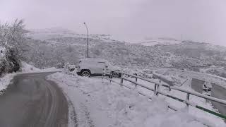 Arriva la neve in Basilicata e Puglia a Potenza scuole chiuse [upl. by Goran]