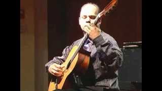 David Solis Olson Guitar JS Bach BWV 998 Allegro excerpt 2009 [upl. by Aivatra]