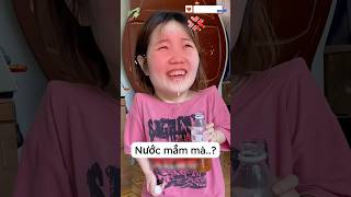 Bà dì ghẻ cho con gái uống nước mắm [upl. by Kania]